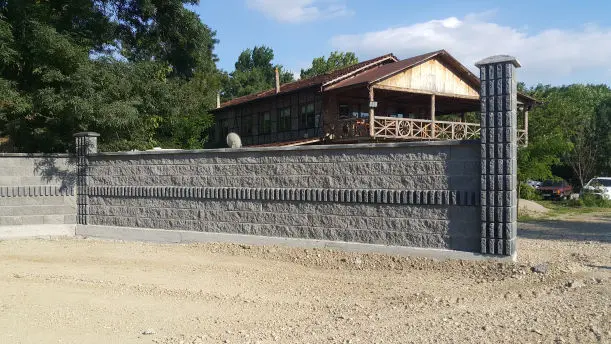 Pirket Kırma Blok Duvar